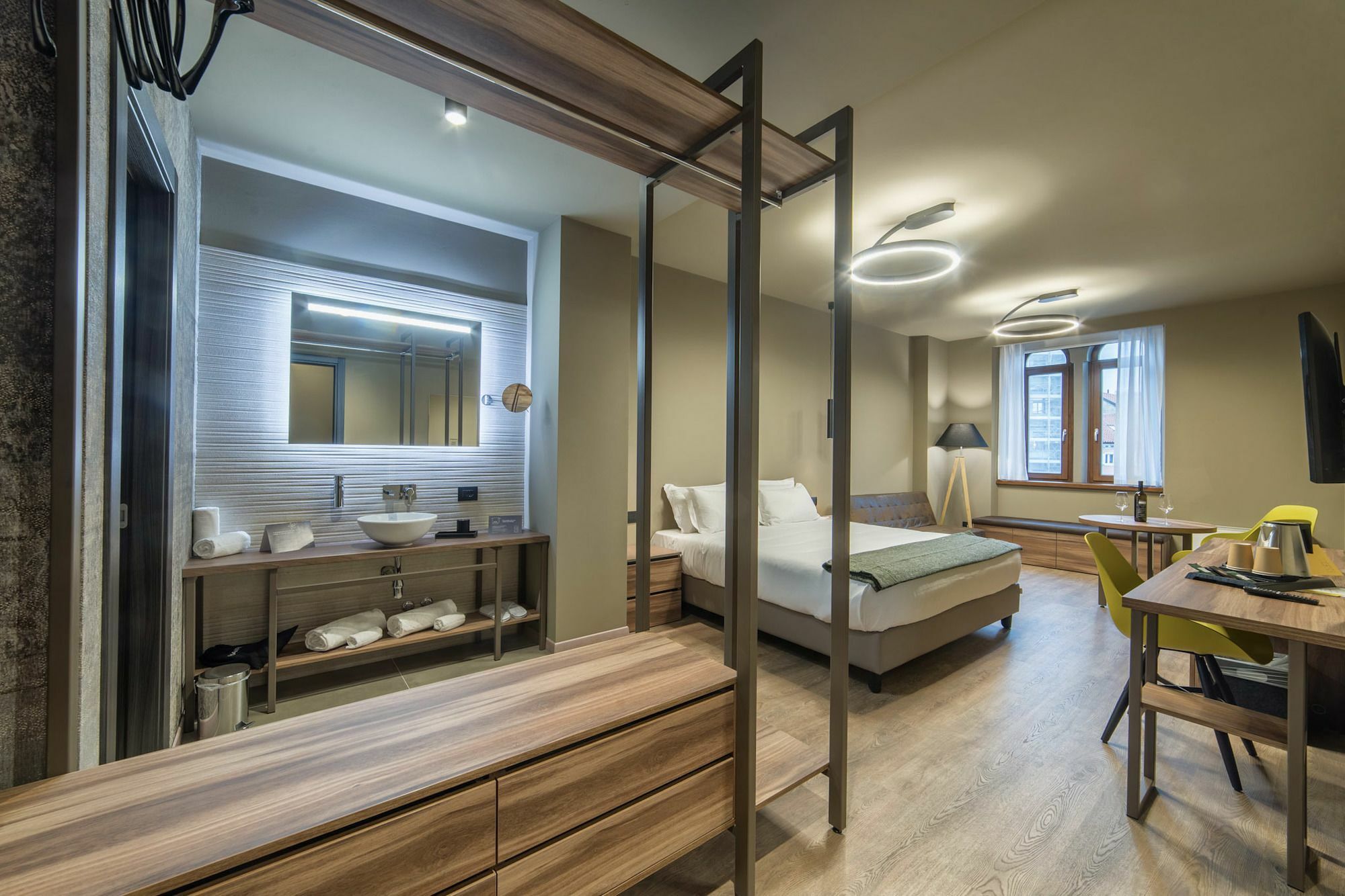 9 stanze - Boutique Rooms Trieste Extérieur photo